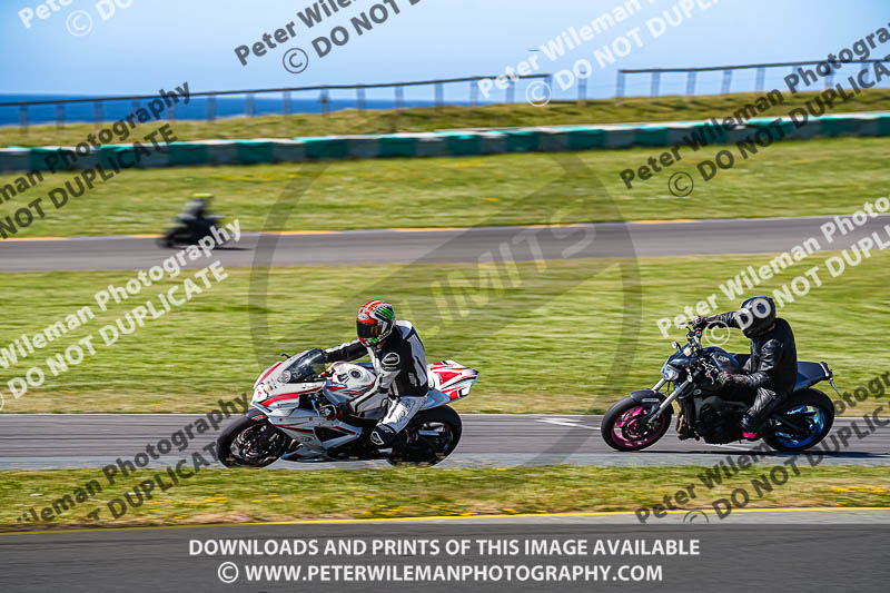 anglesey no limits trackday;anglesey photographs;anglesey trackday photographs;enduro digital images;event digital images;eventdigitalimages;no limits trackdays;peter wileman photography;racing digital images;trac mon;trackday digital images;trackday photos;ty croes